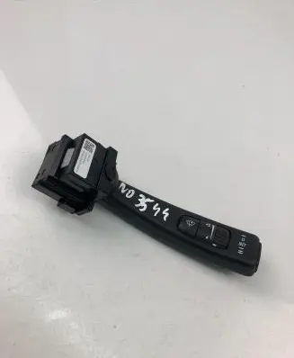 Volvo V40 Indicator stalk 31456042