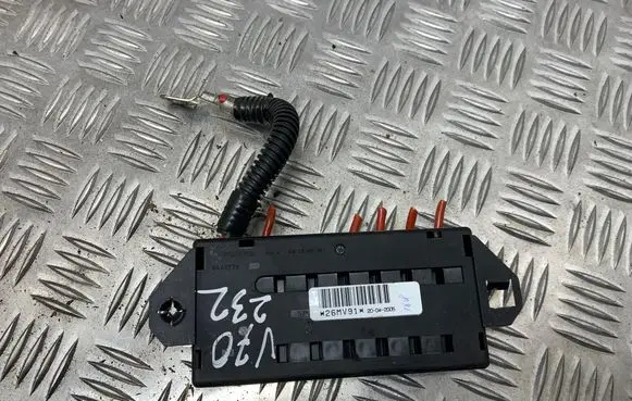 Volvo V70 Fuse box set 9162323