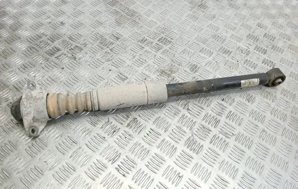 Volkswagen Polo IV 9N3 Rear shock absorber/damper 