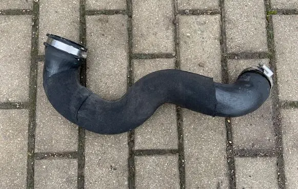 Audi A5 8T 8F Intercooler hose/pipe 8K0145738M