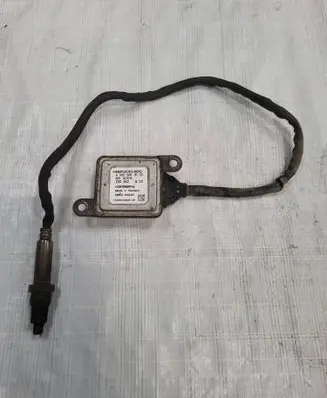 Mercedes-Benz C W205 Lambda probe sensor A0009053503 5WK96682D 1508030645