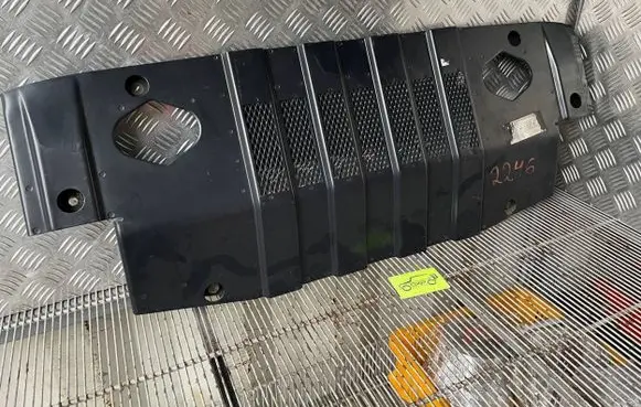 Mercedes-Benz G W461 W463 1st Gen Engine splash shield/under tray A4635203200 4635203200