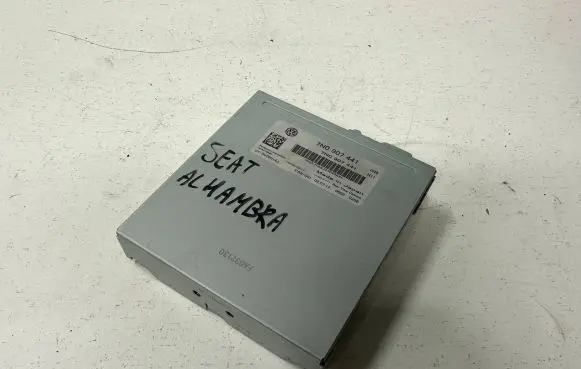 Seat Alhambra (Mk2) Camera control unit module 7N0907441