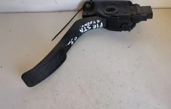 Ford Fiesta Accelerator throttle pedal 8V219F836AA