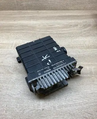 Mercedes-Benz E W124 Engine control unit/module ECU 0045454132 0280800178