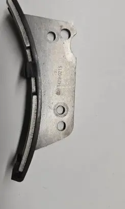 KIA Sorento Slide rail for timing chain 