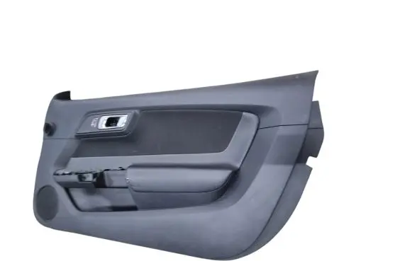 Ford Mustang VI Front door card panel trim FR3B6323942