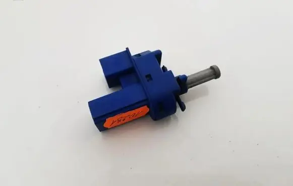 Clutch pedal sensor