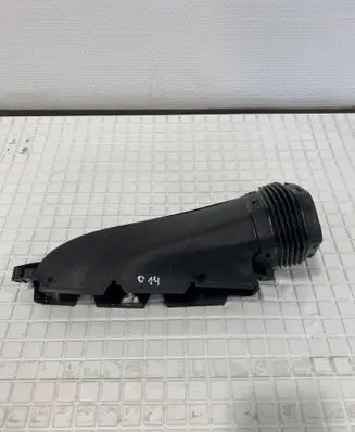 Audi A6 C7 Air intake duct part 4G0129624D