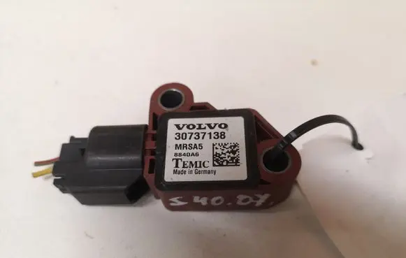 Volvo V50 Airbag deployment crash/impact sensor 30737138 MRSA5 8840A6