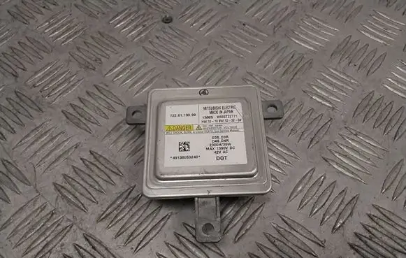 Volvo V40 Xenon control unit/module 7226115099