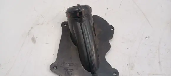 Hyundai Tucson JM Steering wheel column trim 572562E000