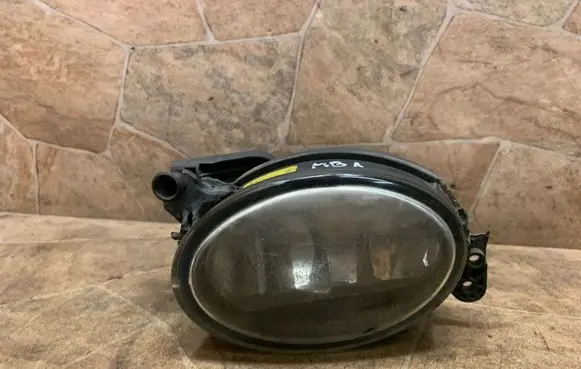Mercedes-Benz SL R230 Front fog light A1698201656