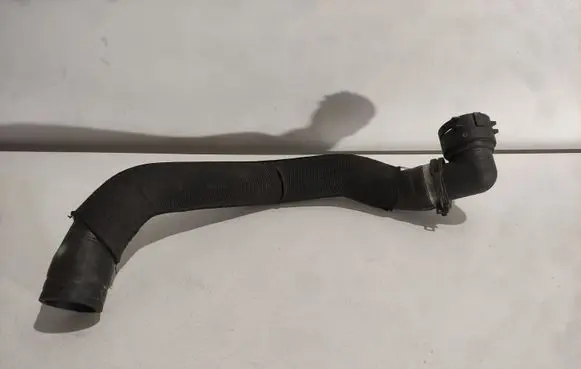 Porsche Macan (95B) Intercooler hose/pipe 95B122291
