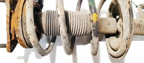 Hyundai i30 Front coil spring 