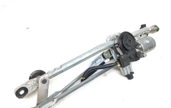 Front wiper linkage and motor