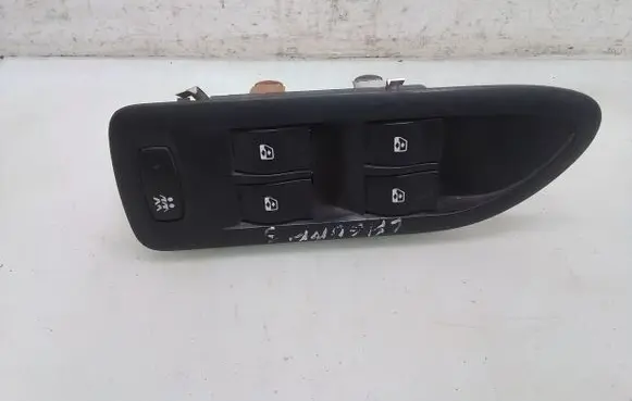 Renault Laguna II Electric window control switch