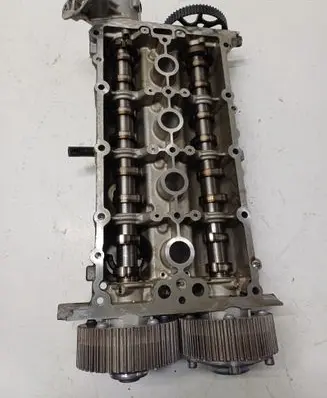 Volkswagen PASSAT B8 Camshaft 04E103479C
