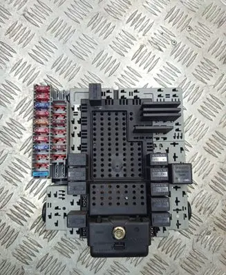 Volvo S60 Fuse box set 9401802