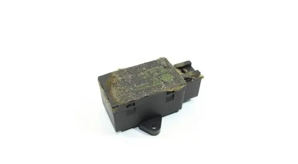 Volkswagen Phaeton Seat heating relay 7L0959772