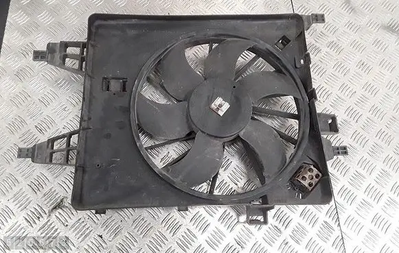 Renault Kangoo II Electric radiator cooling fan 8200427466