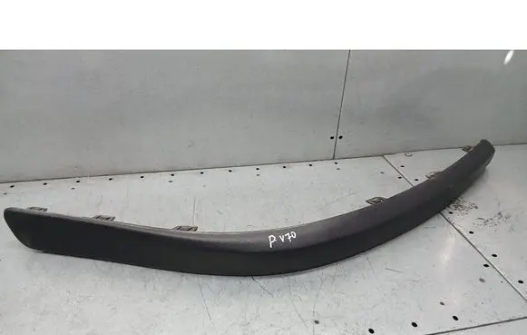 Volvo V70 Front door trim (molding) 