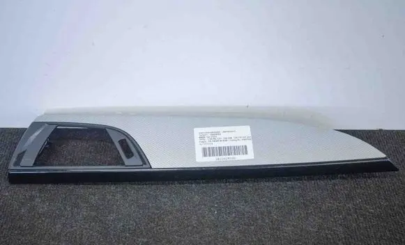 BMW 1 F20 F21 Dashboard glove box trim 9226000