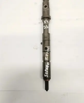 Skoda Superb B5 (3U) Fuel injector 0432133786