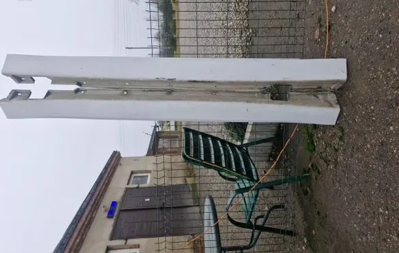 (A) pillar trim