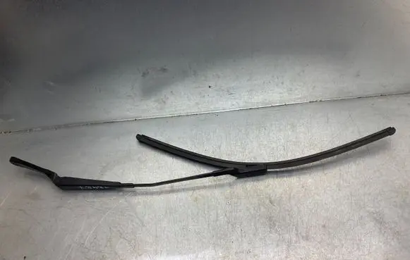 Peugeot 308 Windshield/front glass wiper blade 968047728004 5271R 720083