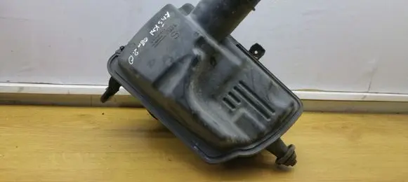 Nissan Qashqai Air filter box JD700 1022318S01