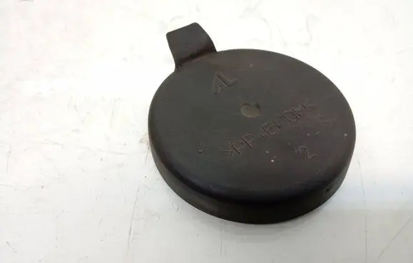 Headlight/headlamp dust cover