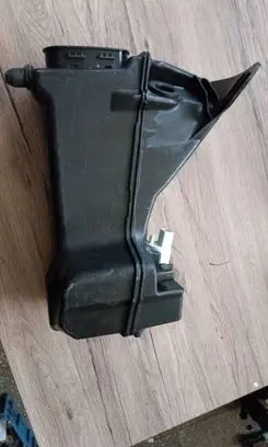 Mercedes-Benz C W206 Windshield washer fluid reservoir/tank A2068600400