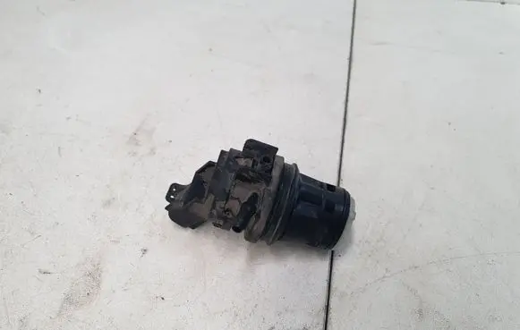 Toyota Prius (XW30) Windscreen/windshield washer pump 8533060180