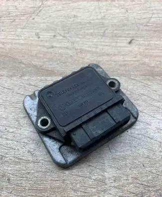 Volkswagen Golf II Ignition amplifier control unit 191905351B