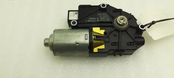 Nissan Qashqai+2 Sunroof motor/actuator 91295EY10B 10061012081857