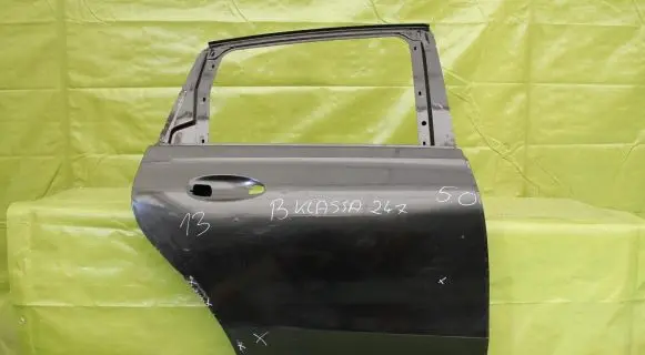 Mercedes-Benz GLB x247 Front door 000126