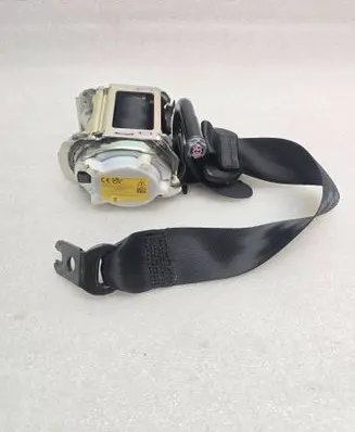 Volkswagen Tayron II Rear seatbelt 57H857805