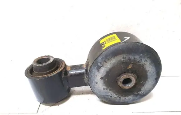 Hyundai Santa Fe Engine mount bracket 219142W000