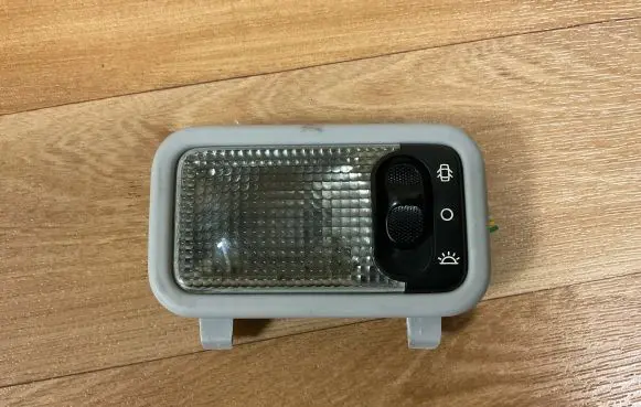 Citroen Xsara Rear seat light 9610095677
