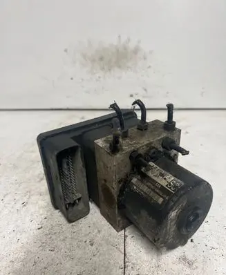 Seat Leon (1M) ABS Pump 1C0907379D 00006063 10096003123