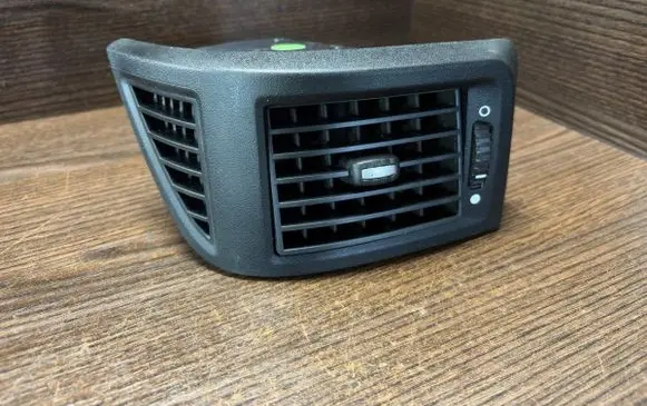 Citroen Jumper Dashboard side air vent grill/cover trim LS385800 ST43581