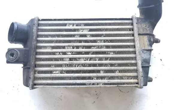Alfa Romeo 147 Intercooler radiator 46744880
