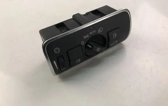 Volvo V60 Light module LCM 30739448