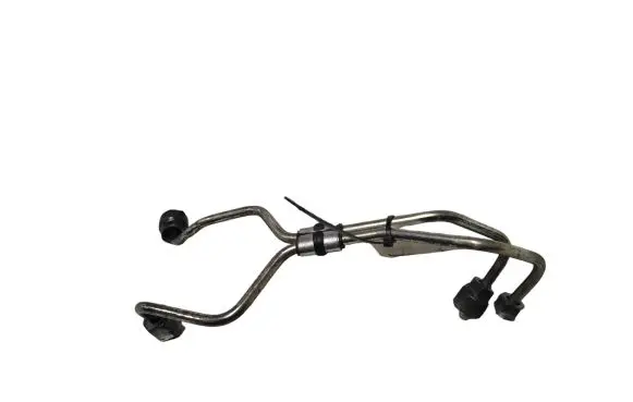 Fuel injector supply line/pipe