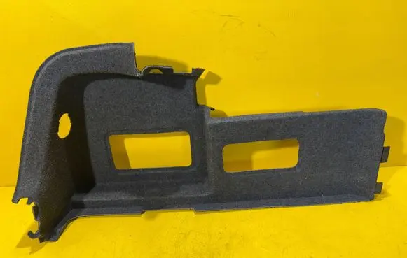 Audi A4 S4 B6 8E 8H Tailgate/boot cover trim set 8H0865