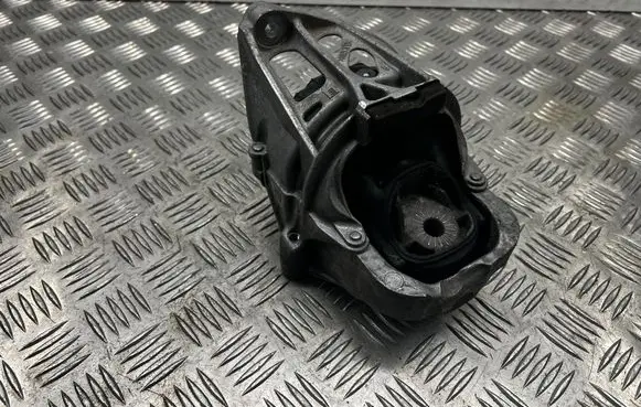 Audi Q5 SQ5 Engine mount bracket 4M0199371M 782215147918 784647147967