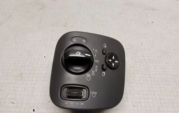 Mercedes-Benz C W203 Light switch A2035450604 04058515