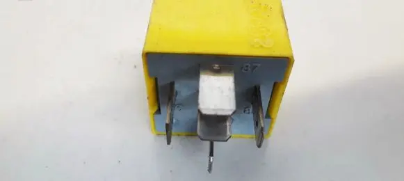 Renault Laguna II Other relay 7700844253 12V-40A-03532