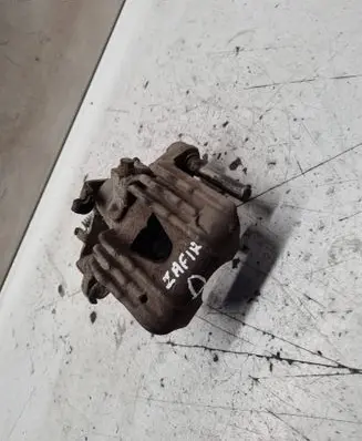 Opel Zafira A Rear brake caliper